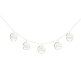 Personalisierte Familien-Kette mit 5 runden Plättchen Anhängern aus Sterling Silber und individueller Gravur mit Namen, Buchstaben, Daten oder Symbolen