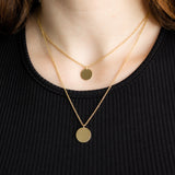Goldene Layering Kette, doppellagig mit 2 Plättchen Anhänger und persönlicher Gravur mit Namen, Datum oder Symbol